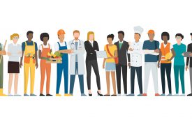 多民族工人站在一起