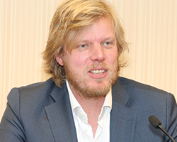 这是丹尼Borsboom的照片。