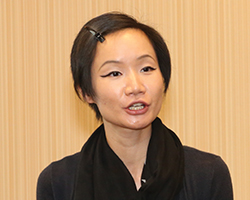 这是一个刘温驯的照片。