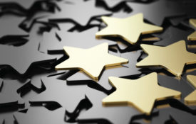 返回页面缩略图:2021 APS创业海报奖