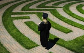 学生笔记本的缩略图:临床心理学研究生适应-生活和学习