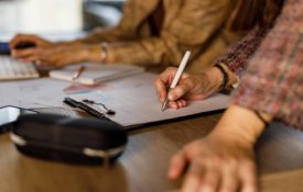 学生笔记本的缩略图:开始你的协作写作之旅